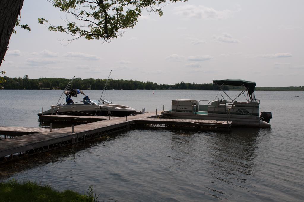 Woodland Estate Resort Campbellford Экстерьер фото